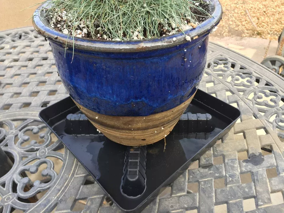 10" Square Farmer Elevator Saucer