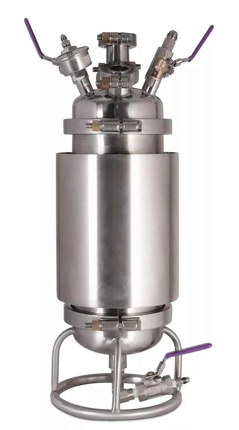 Sleeved Recovery Tank